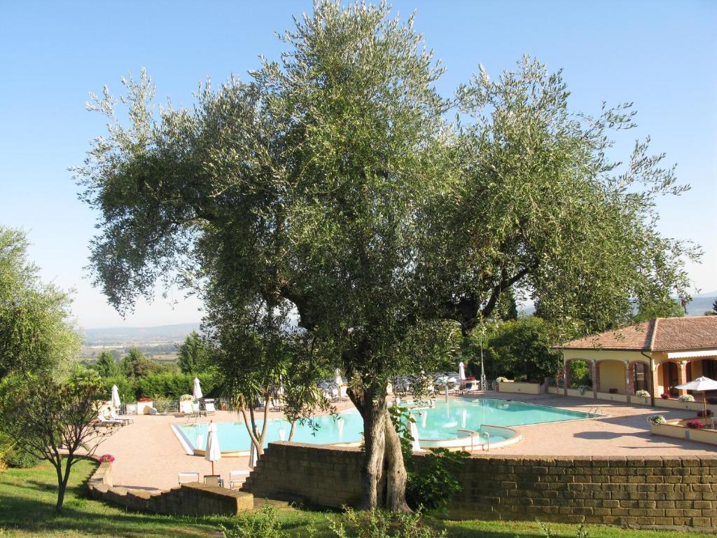 Oasimaremma Village Scarlino Bagian luar foto
